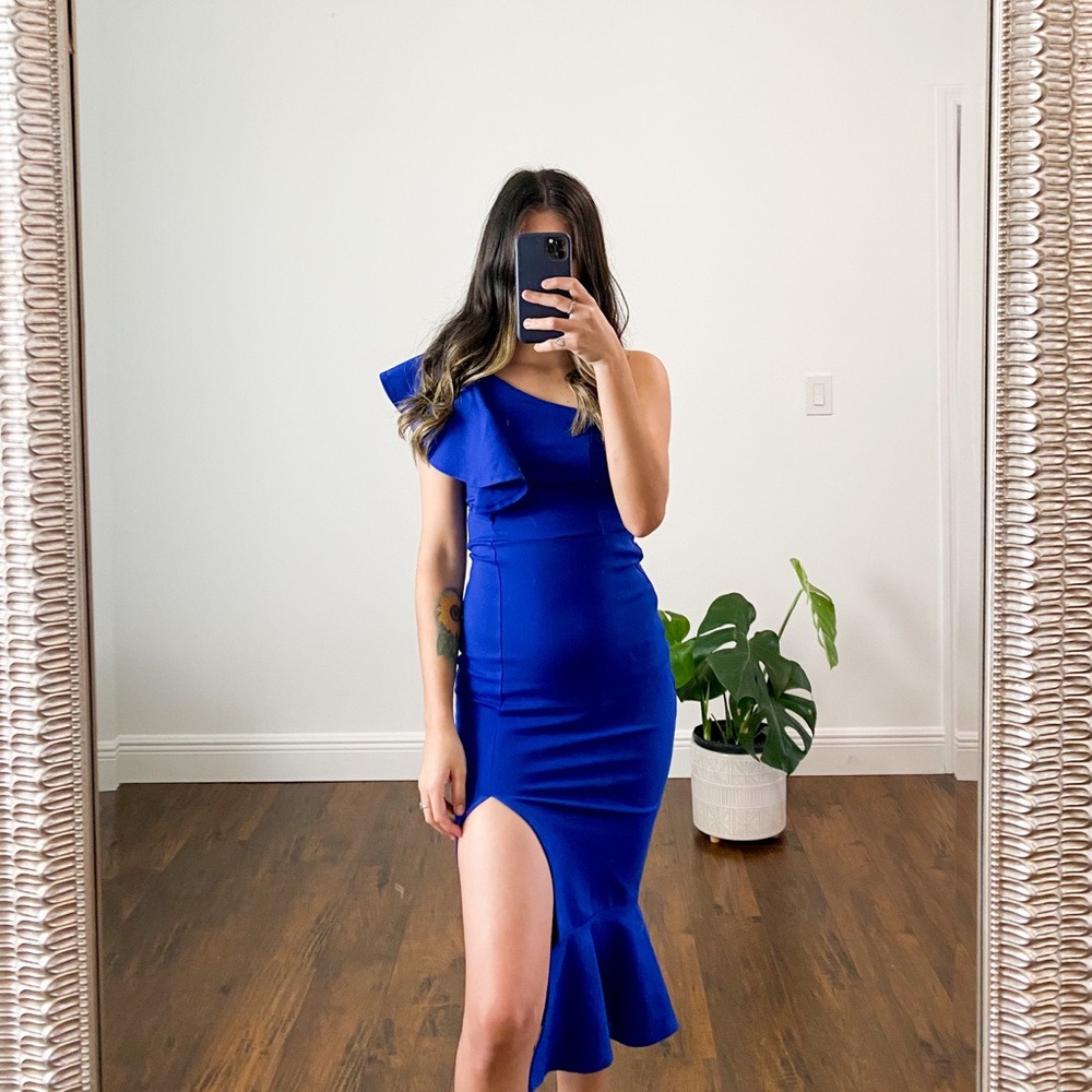 Gorgeous dress size xs